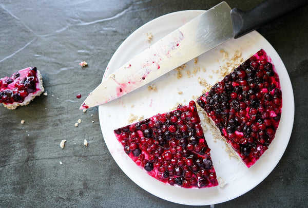 Vegan No Bake Blackcurrant Cheesecake